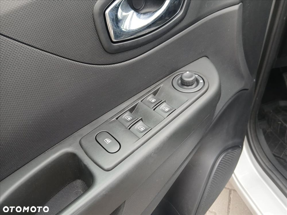 Renault Captur 1.5 dCi Energy Zen - 17