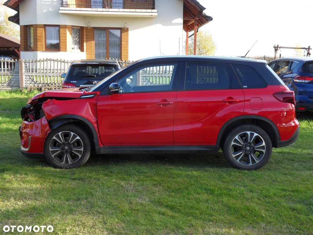 Suzuki Vitara 1.4 Boosterjet Hybrid Comfort+ "SHINKAI" - 8