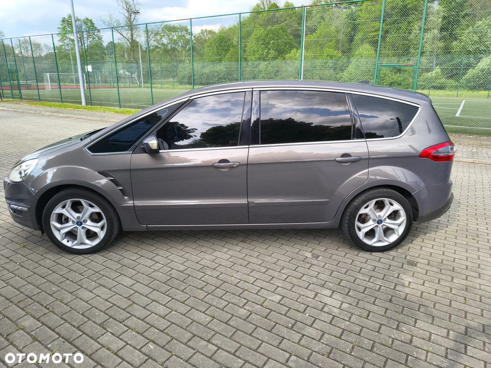 Ford S-Max - 14