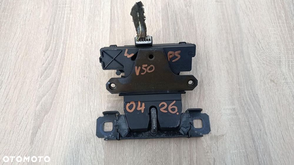 ZAMEK TYLNEJ KLAPY TYŁ ZATRZASK VOLVO V50 4N51-A442A66-AK - 1