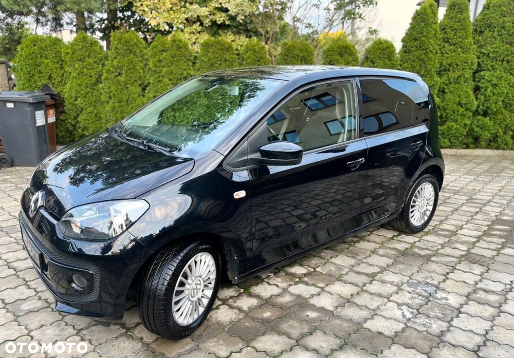 Volkswagen up! - 3