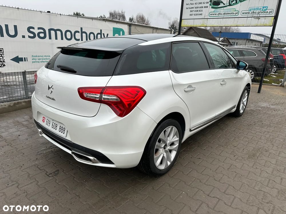 Citroën DS5 e-HDi 115 EGS6 SoChic - 7