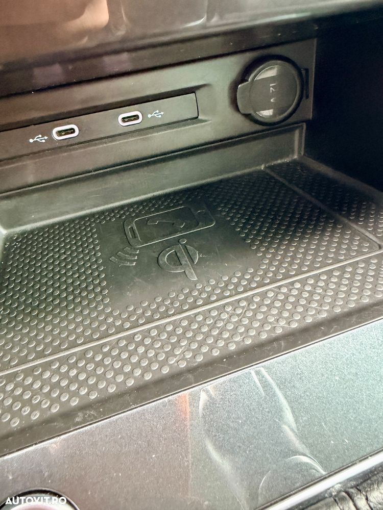 Volkswagen Tiguan - 20