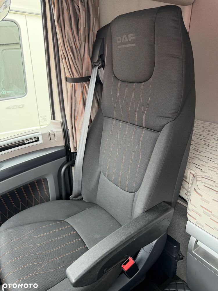 DAF XF 106 480 / MEGA LOW DECK / 6 SZTUK DO WYBORU / NOWY TACHOGRAF / NAJWYŻSZA KABINA SUPER SPACE CAB / LODÓWKA / 2018 ROK !! - 24