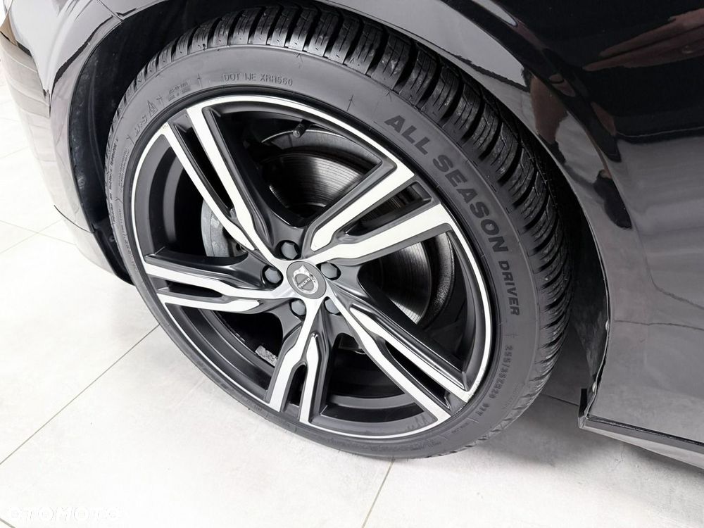 Volvo V90 B5 D AWD Geartronic RDesign - 19
