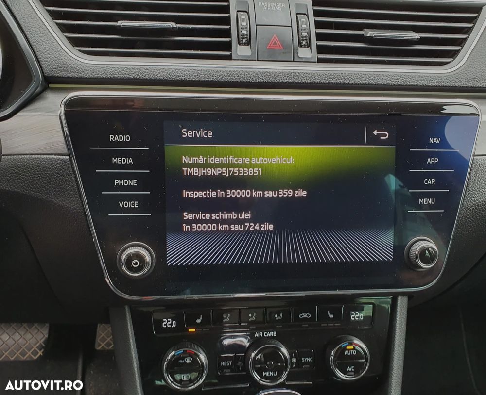 Skoda Superb 2.0 TDI DSG Style - 26