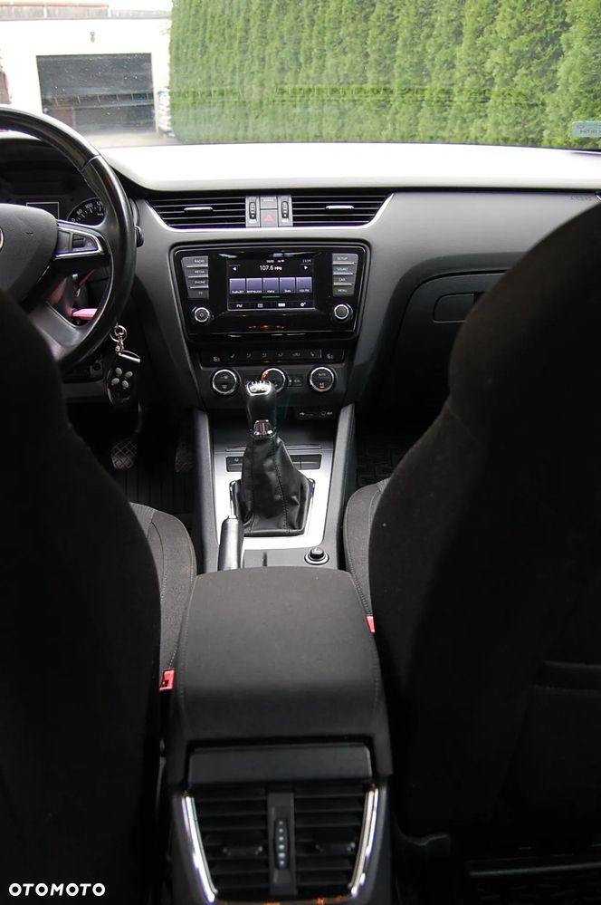 Skoda Octavia 1.6 TDI Elegance - 19