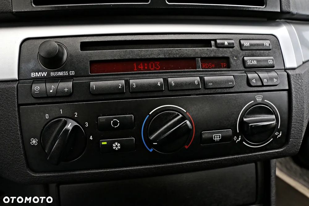 BMW Seria 3 - 32