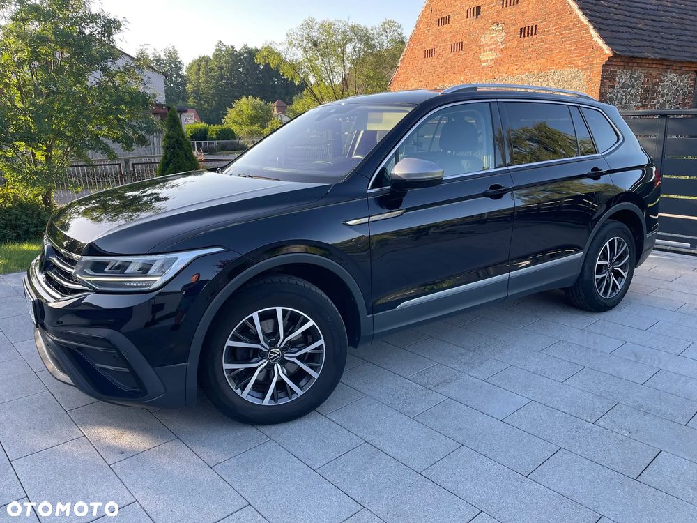 Volkswagen Tiguan Allspace 2.0 TDI SCR Life - 2