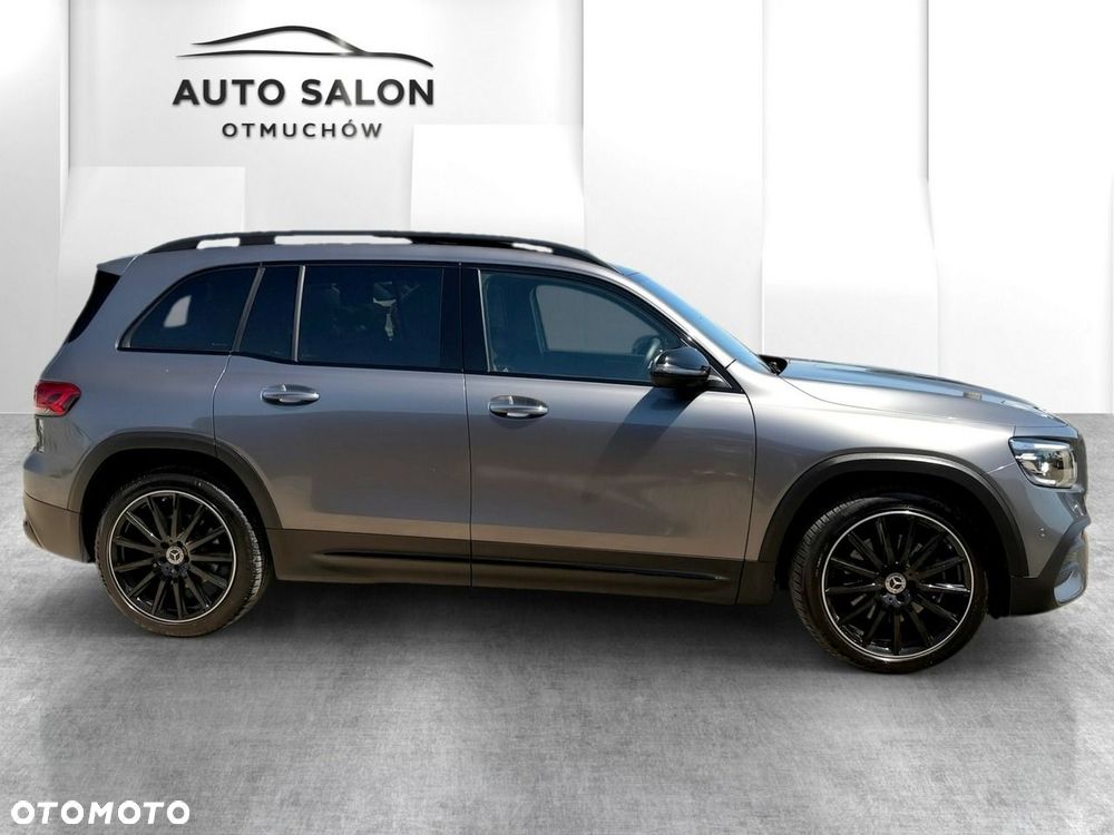 Mercedes-Benz GLB - 4