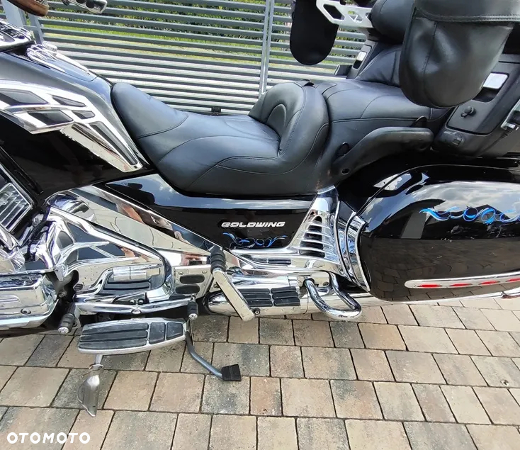 Honda GL - 17