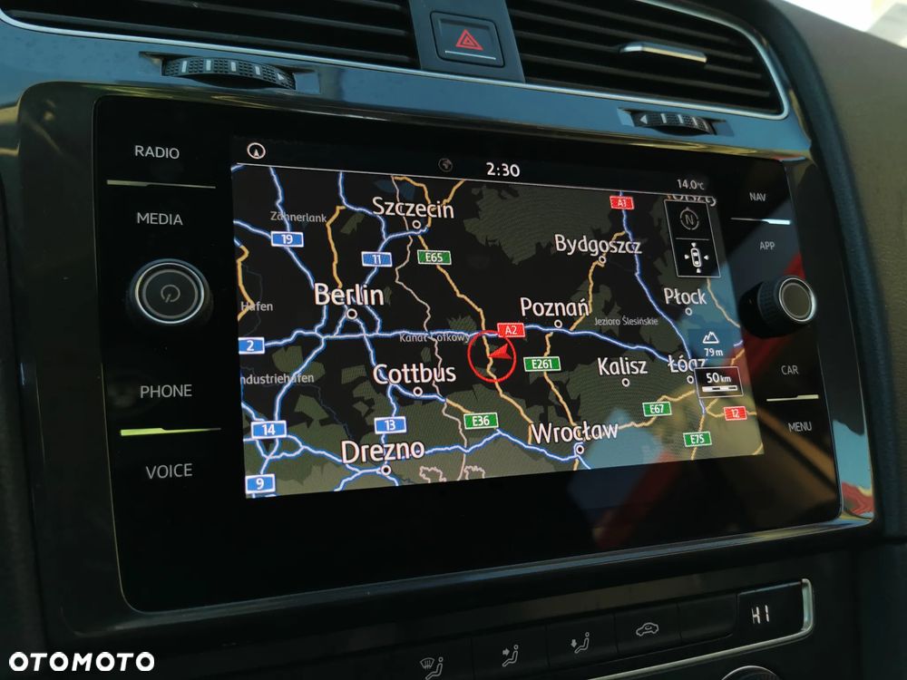 Volkswagen Golf - 13