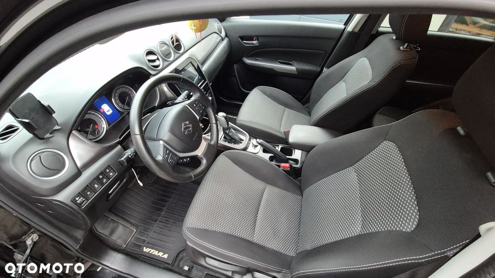 Suzuki Vitara 1.4 Boosterjet Premium 4WD - 6