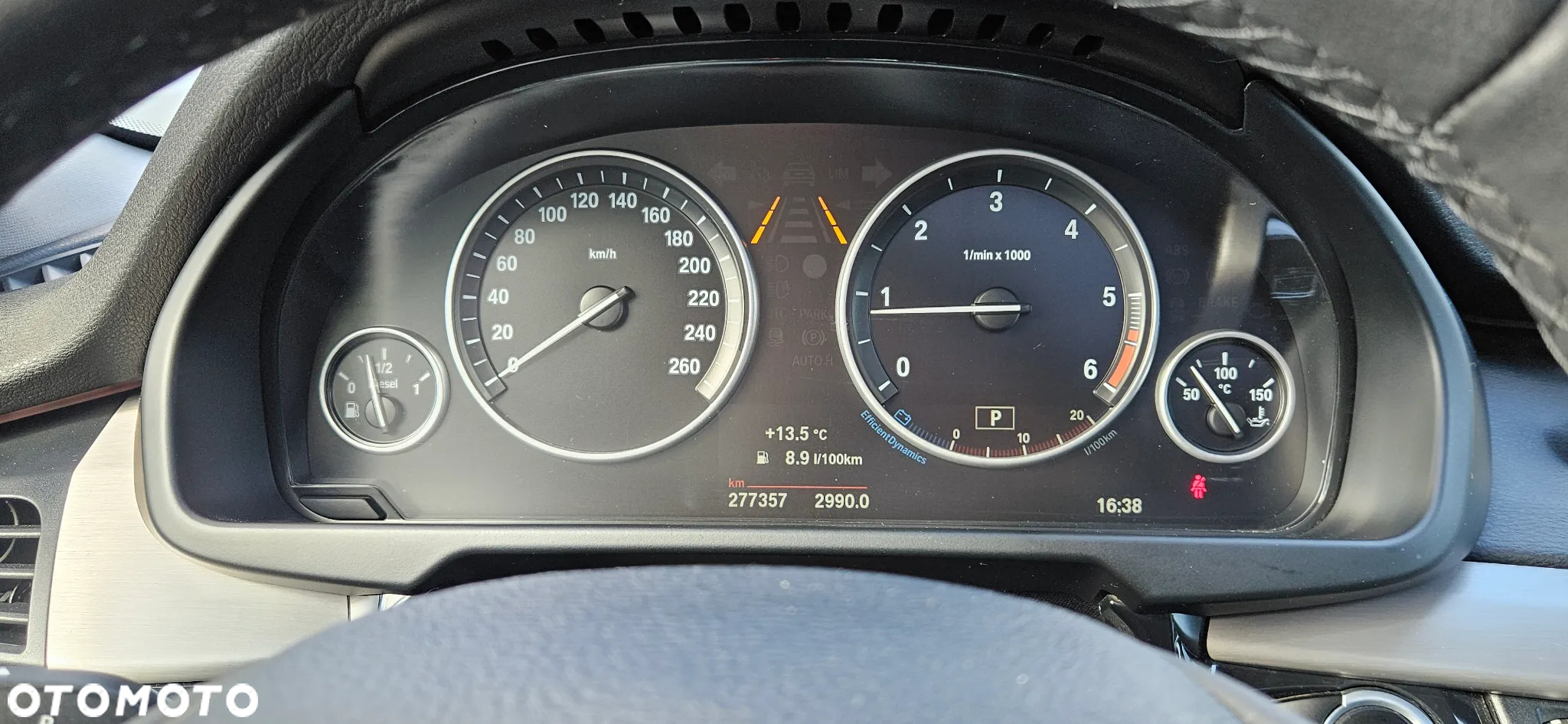 BMW X5 xDrive25d - 33
