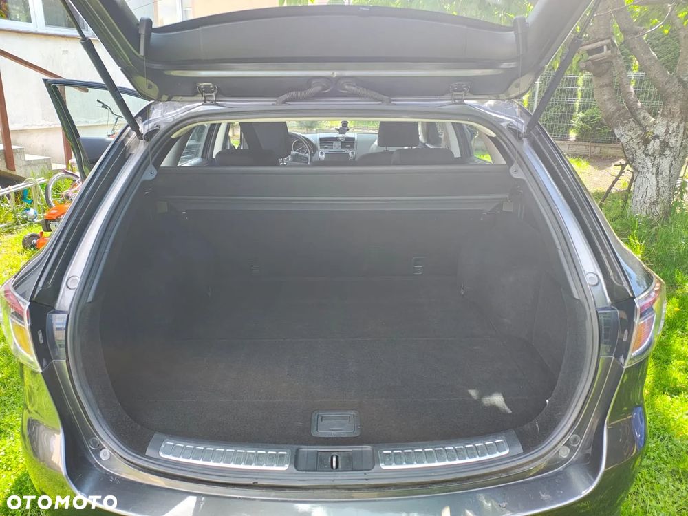 Mazda 6 2.0 Exclusive + - 11