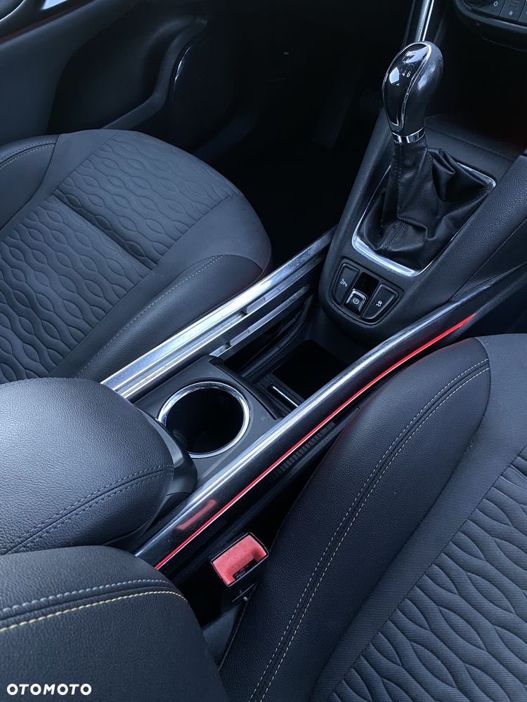 Opel Zafira Tourer 2.0 CDTI Active - 7