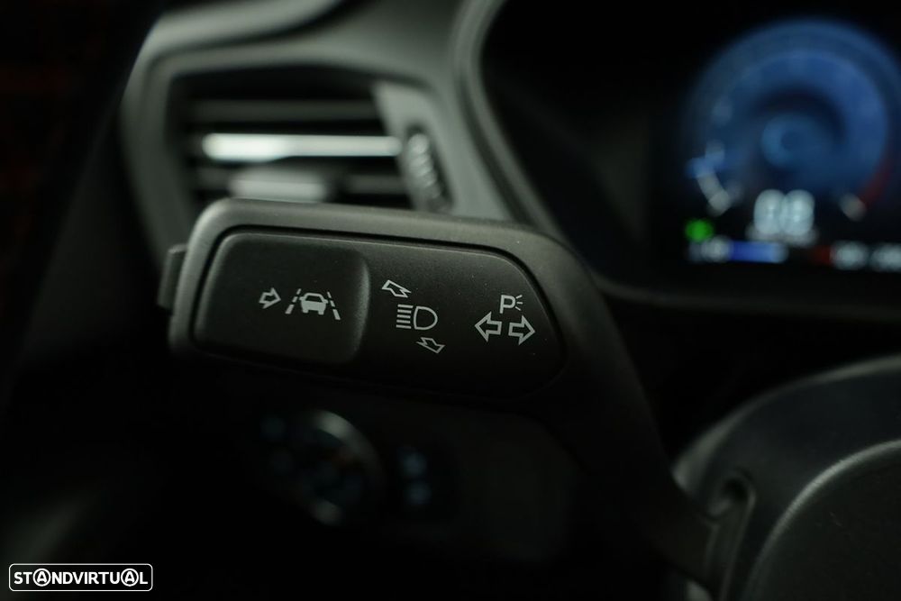 Ford Focus SW 1.0 EcoBoost MHEV ST-Line Aut. - 17