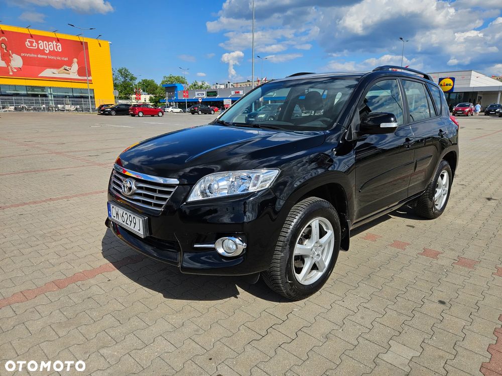 Toyota RAV4 2.0 VVT-i Premium - 9