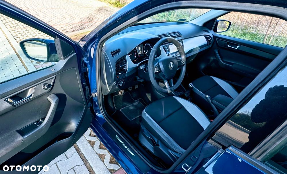 Skoda Fabia 1.0 Ambition - 11