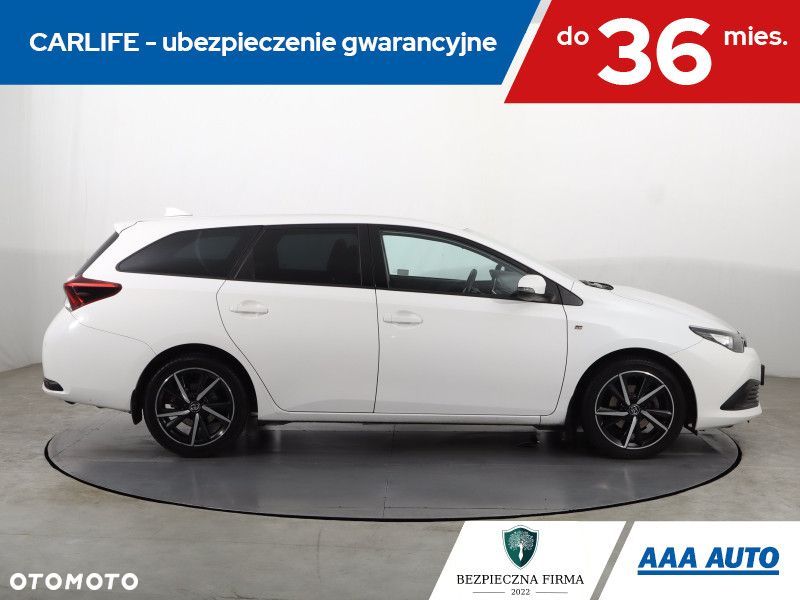 Toyota Auris - 8