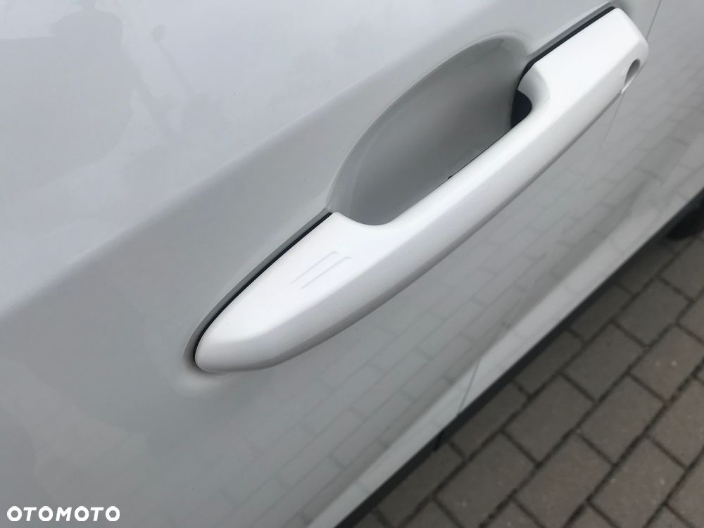 Toyota RAV4 2.5 Hybrid Comfort 4x2 - 17