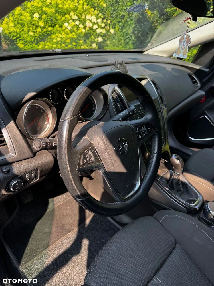 Opel Astra 1.6 T 111 - 16