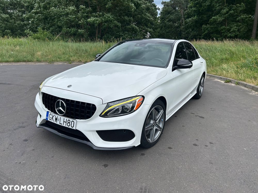 Mercedes-Benz Klasa C 300 7G-TRONIC AMG Line - 2