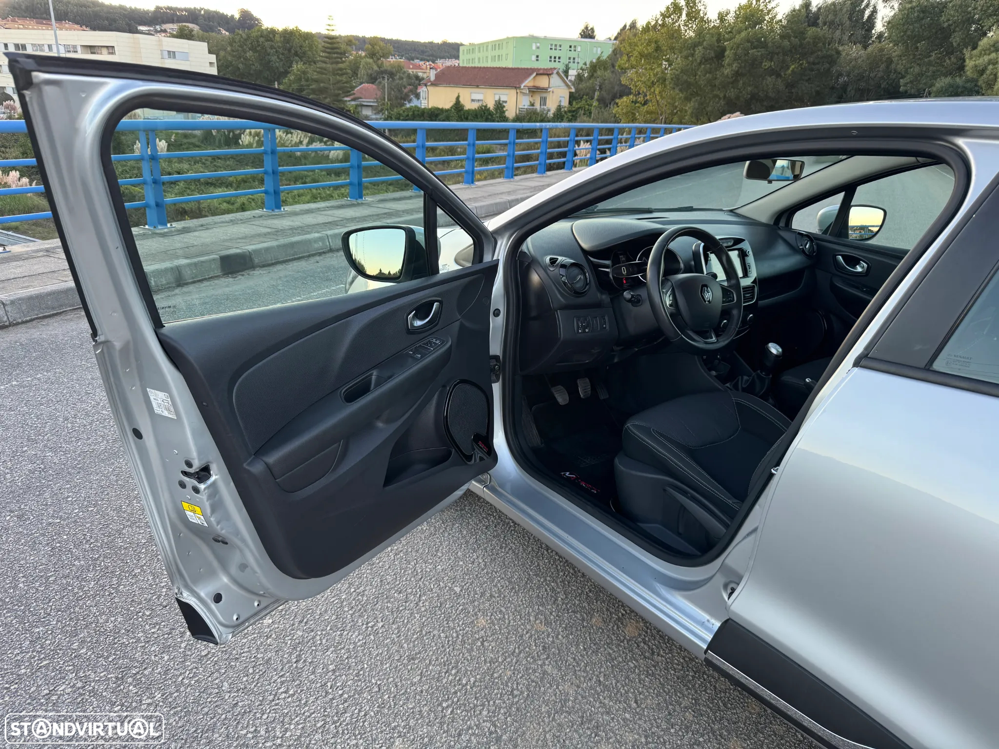 Renault Clio dCi 75 Stop & Start Life - 9