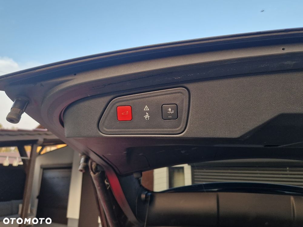 Peugeot 3008 BlueHDi 120 Stop & Start Business-Line - 27