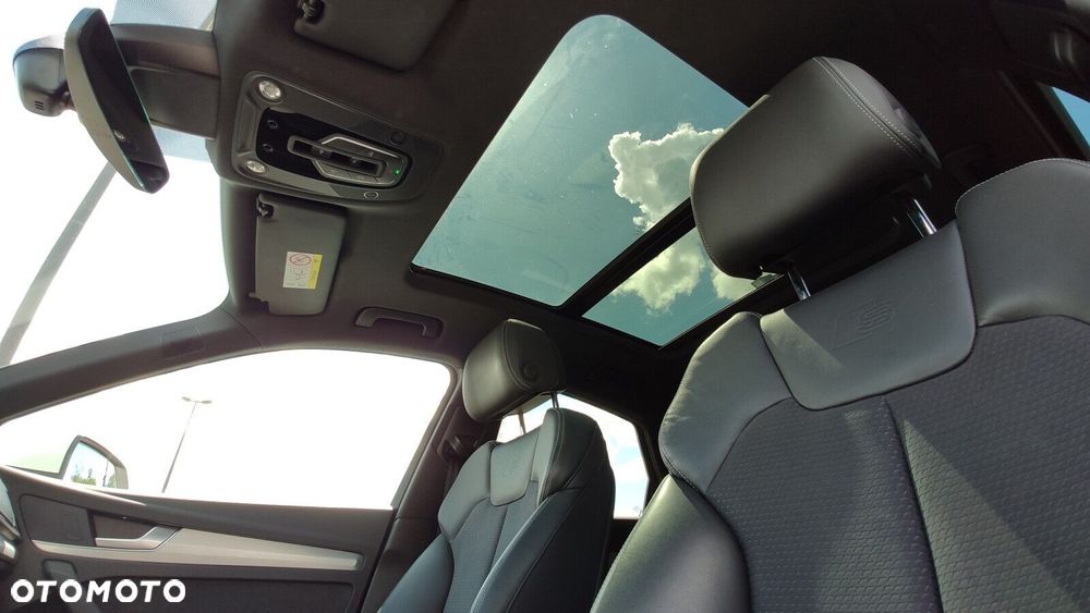 Audi Q5 Sportback - 14
