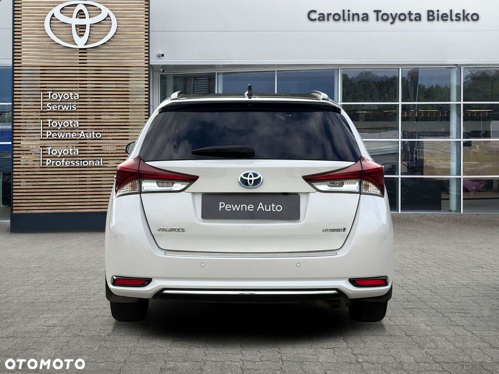 Toyota Auris - 4