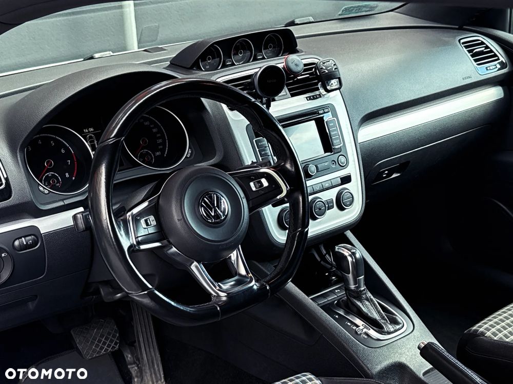 Volkswagen Scirocco 2.0 TSI BMT Perfectline R-Style DSG - 17