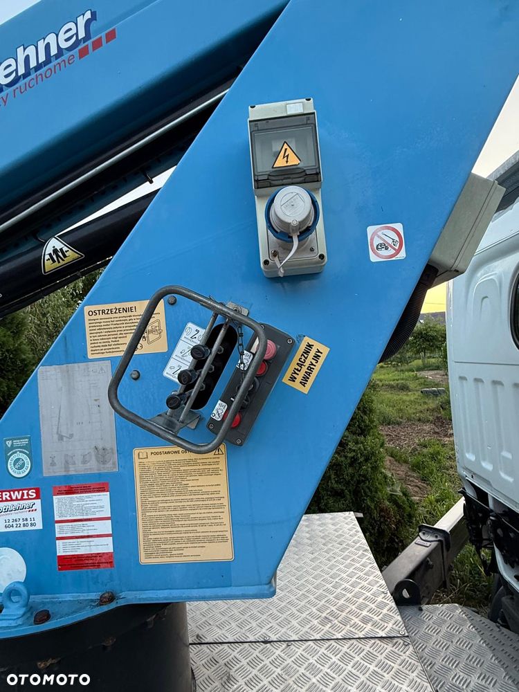 Nissan Cabstar - 3