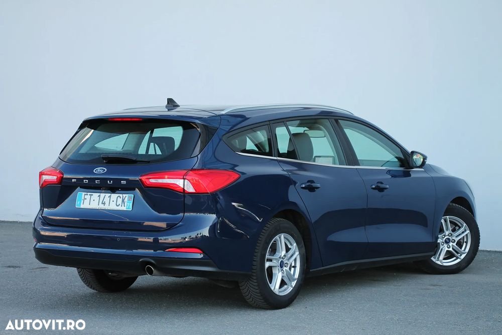 Ford Focus 1.5 EcoBlue Start-Stopp-System TITANIUM - 2