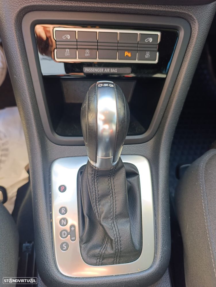 VW Sharan 2.0 TDI Confortline DSG - 16