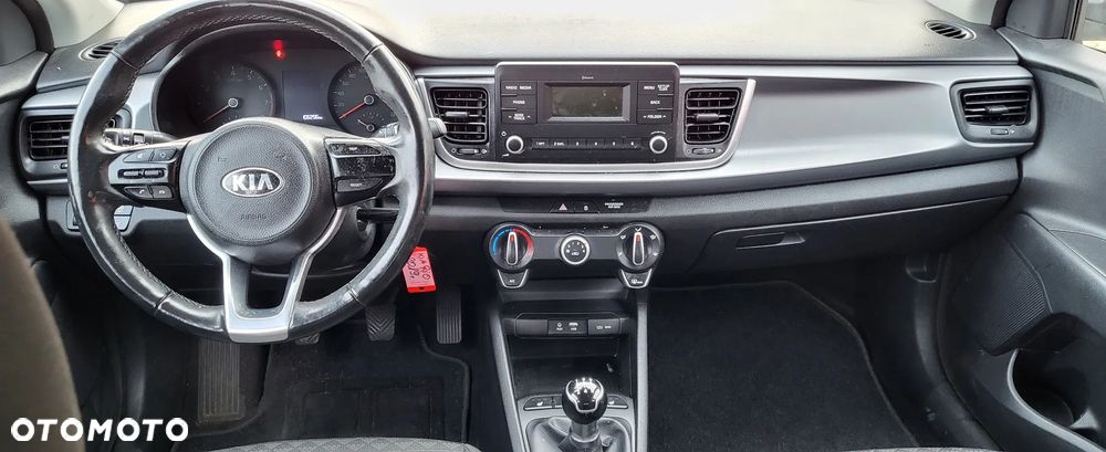 Kia Rio - 15