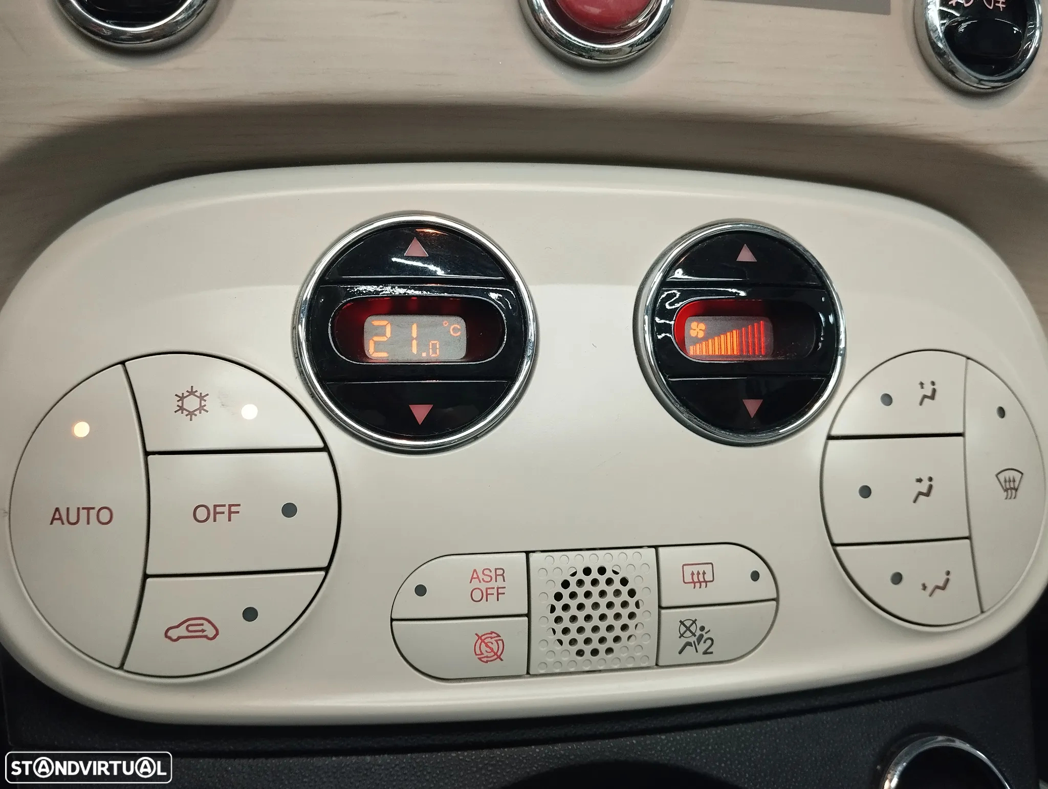 Fiat 500C 1.0 Hybrid Star - 37