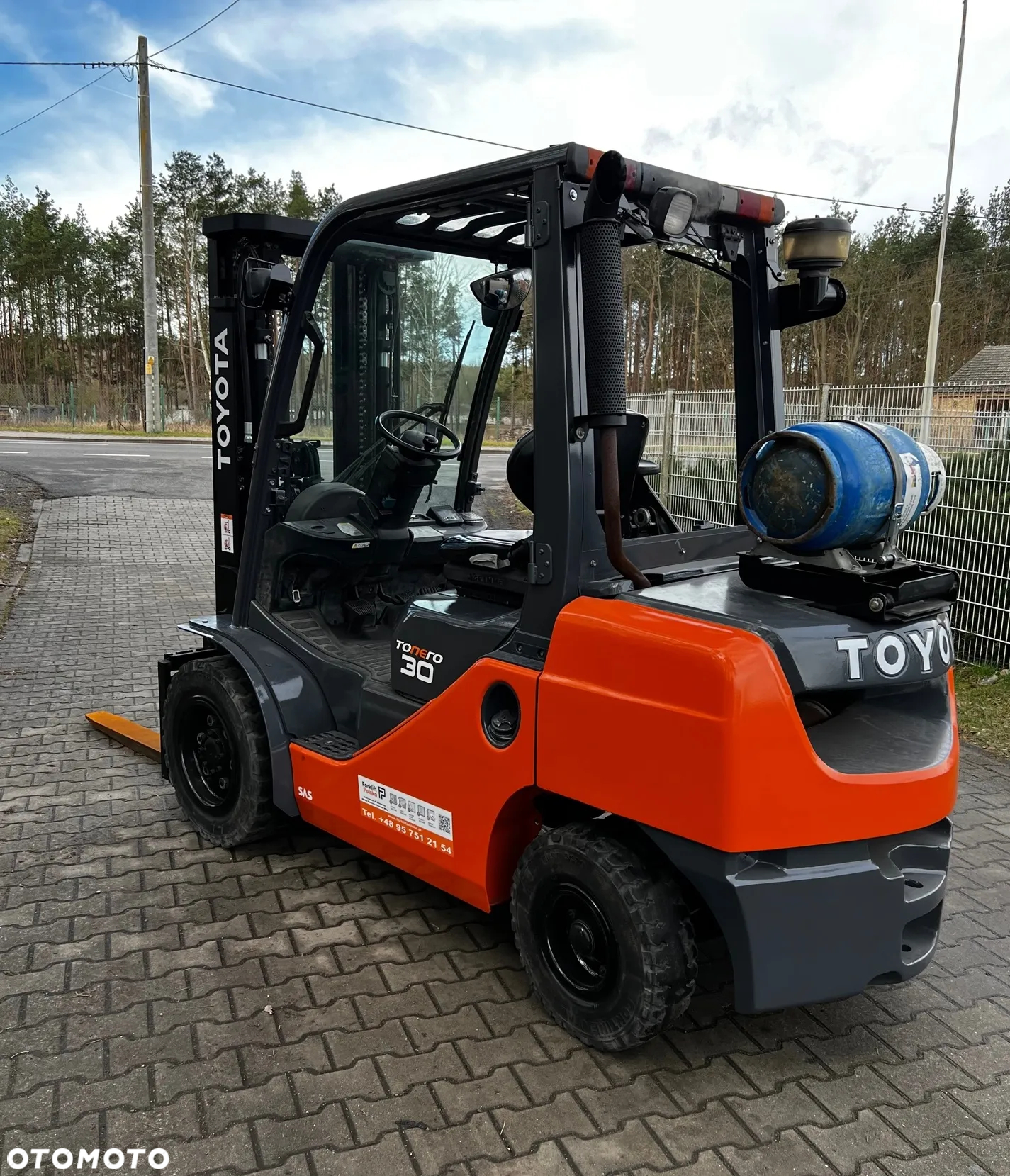 Toyota 02-8FGF30 - 2