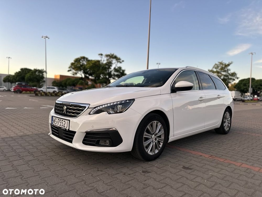 Peugeot 308 1.5 BlueHDi Allure Pack S&S EAT8 - 22