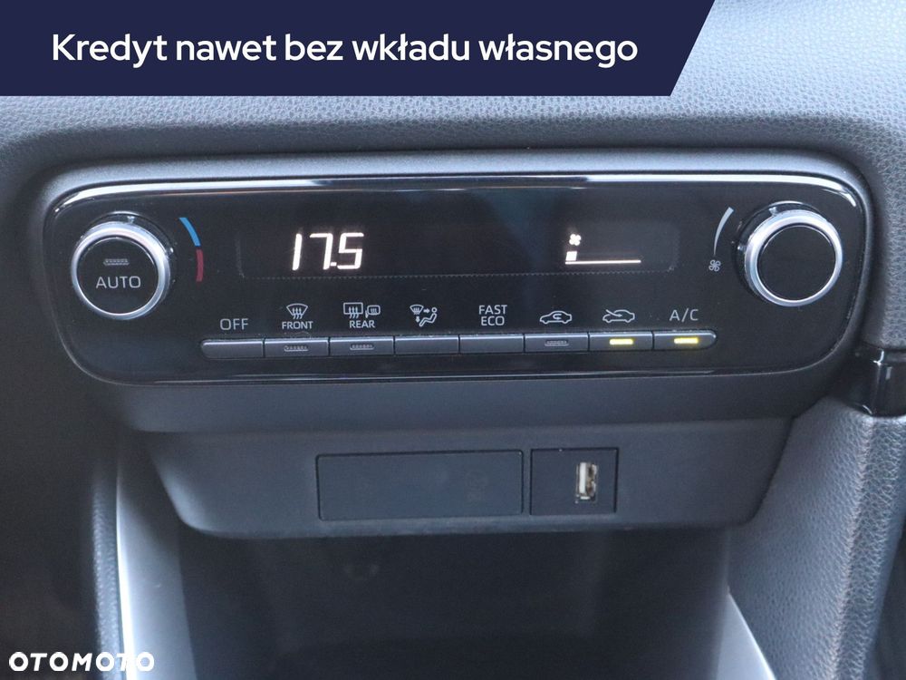 Toyota Yaris - 15