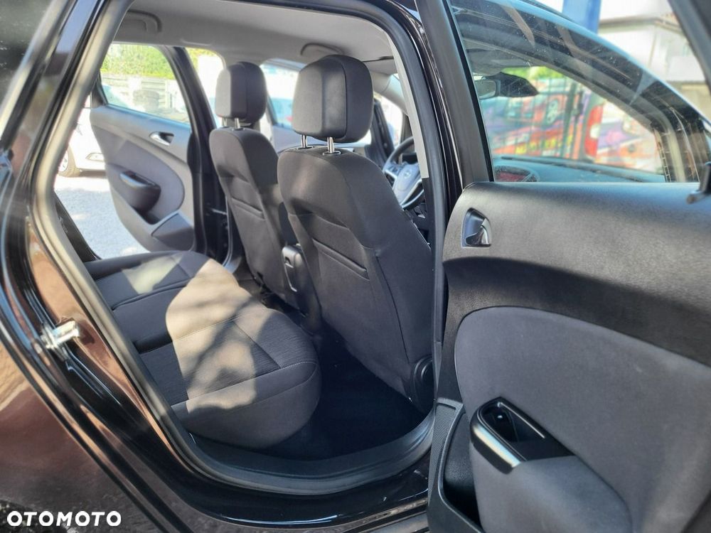 Opel Astra - 19