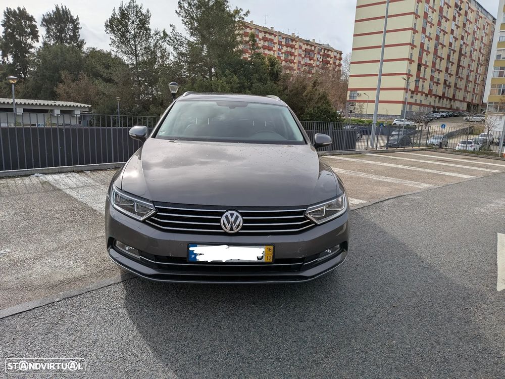 VW Passat Variant 2.0 TDi Highline DSG - 1