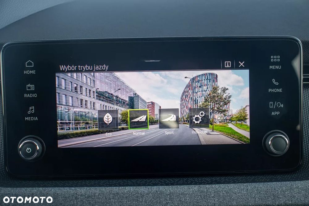 Skoda Kamiq 1.5 TSI Selection DSG - 34