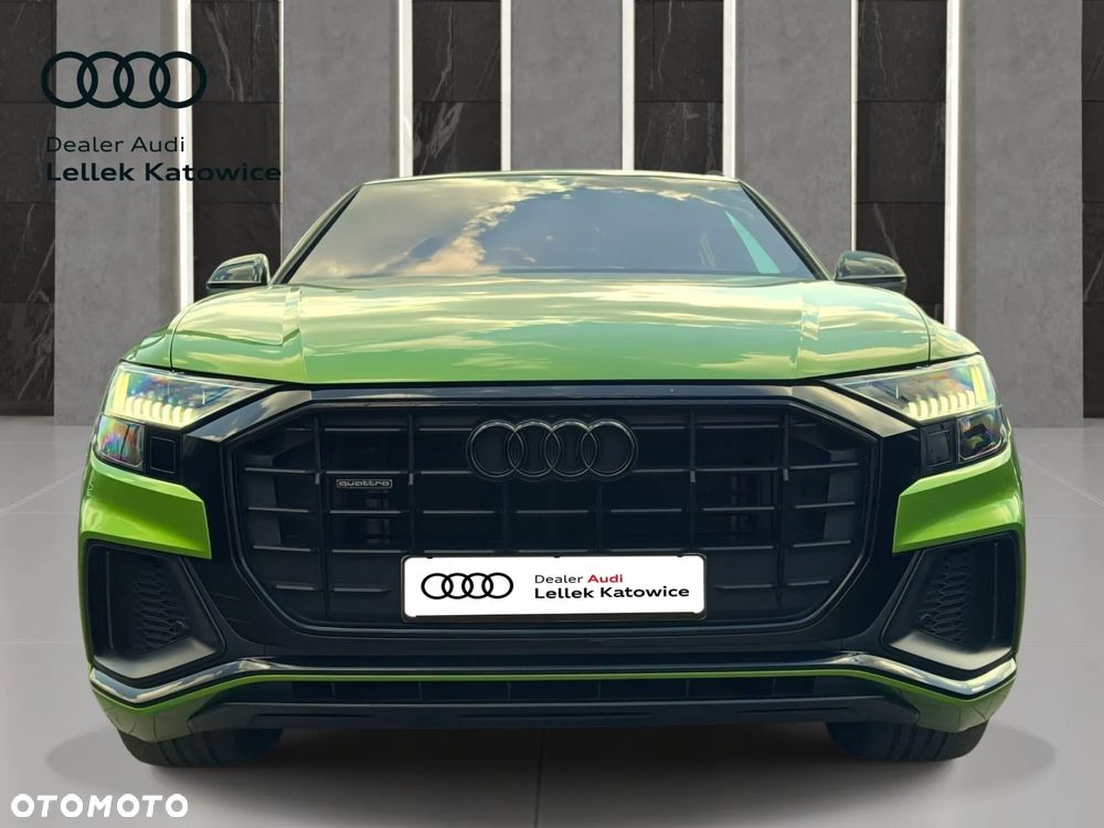 Audi Q8 - 8