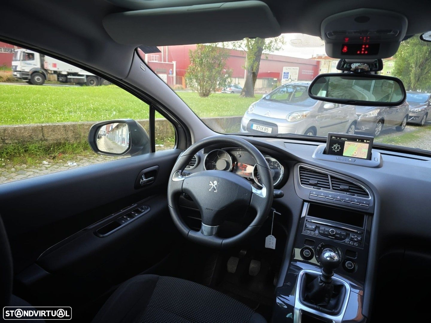 Peugeot 5008 1.6 BlueHDi Allure J17 - 21