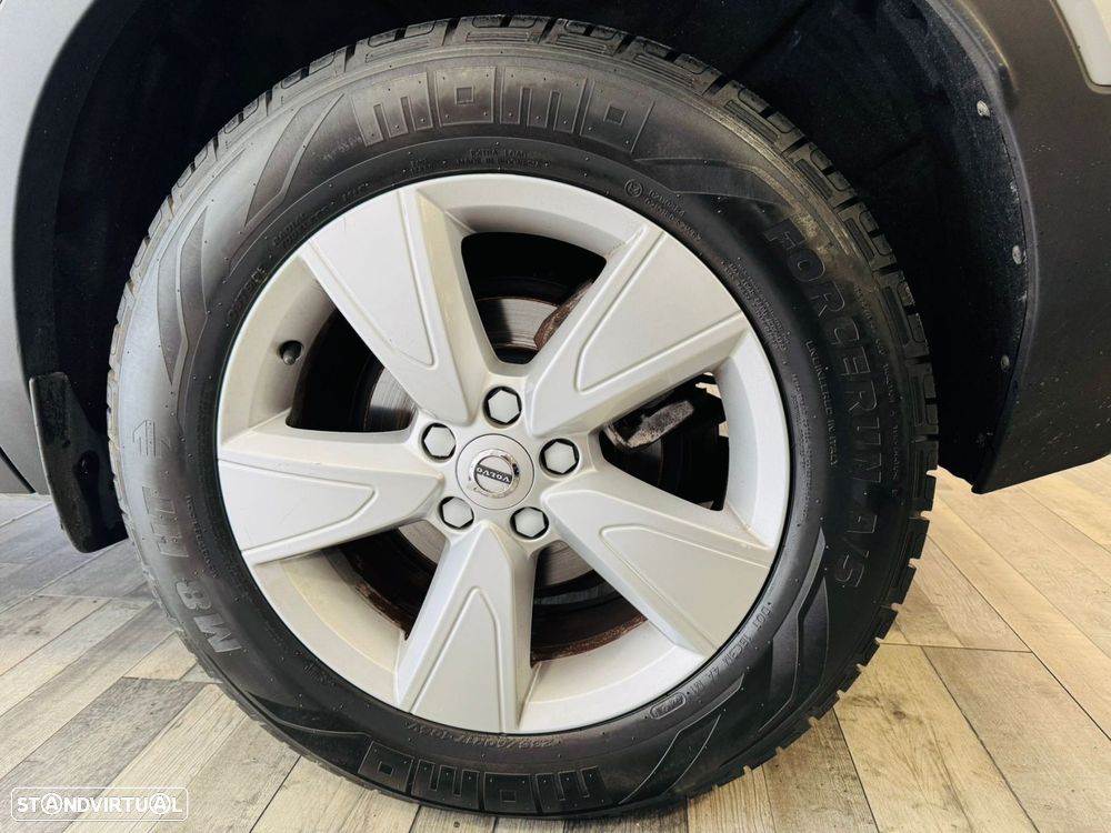 Volvo XC 40 1.5 T3 Momentum Plus - 30