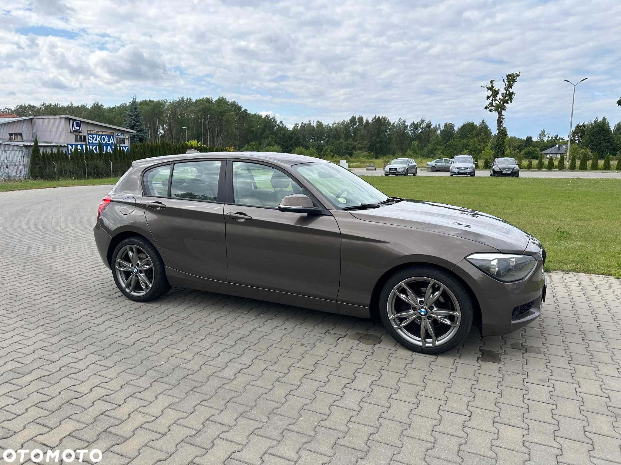 BMW Seria 1 118d - 9