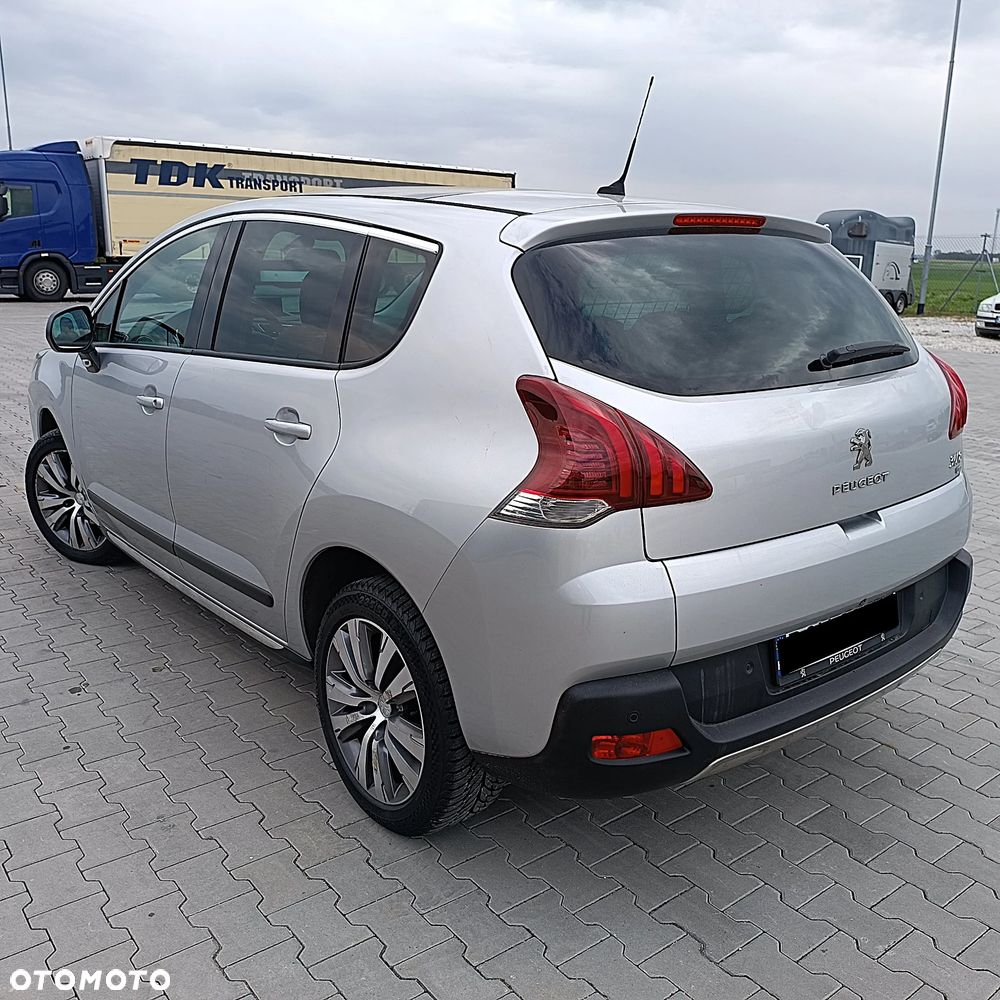 Peugeot 3008 e-HDi 115 ETG6 Stop&Start Business-Line - 4