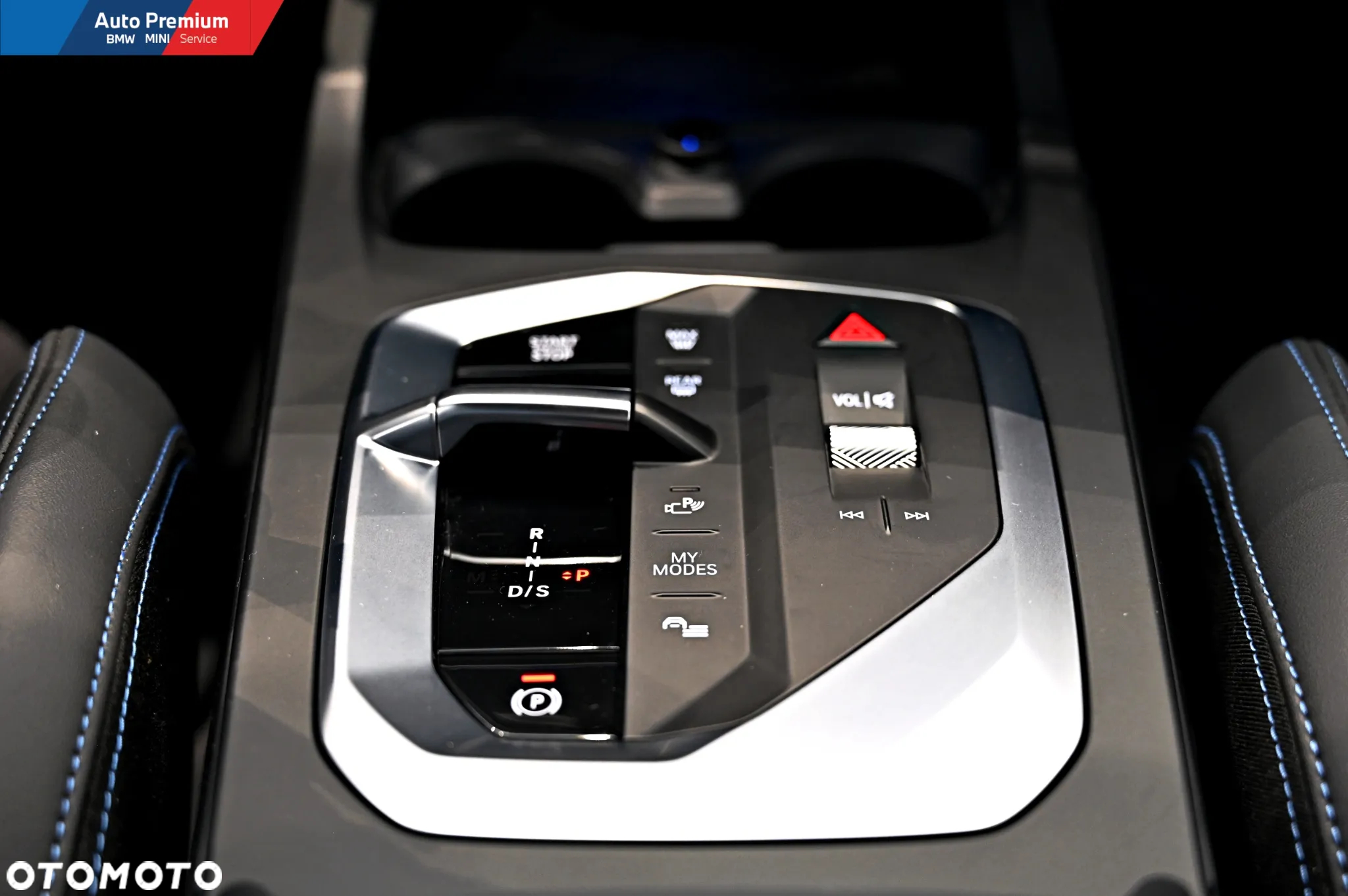 BMW Seria 1 120i - 11
