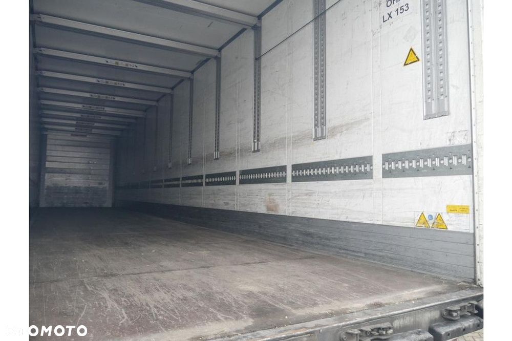 Schmitz Cargobull Trailer Van Light Insulated Double deck Straight - 12